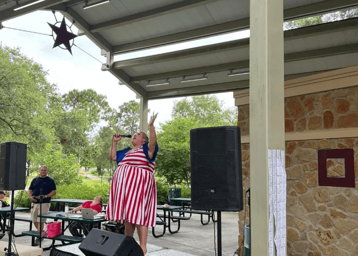 Flag Day 2022 Christina singing